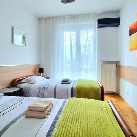 Saska Kepa Apartment Варшава Экстерьер фото
